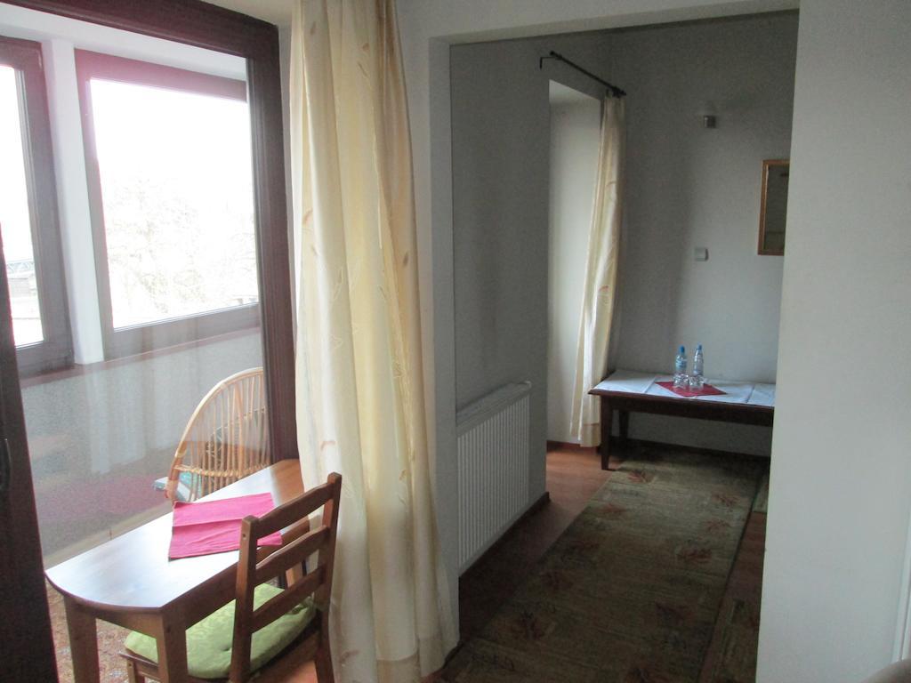 Hotel Zaulek Debica Δωμάτιο φωτογραφία